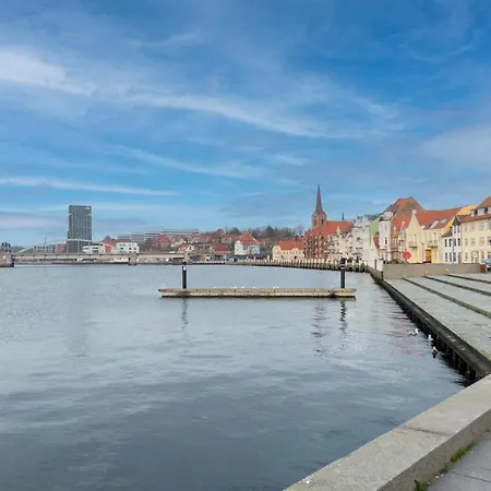 Harbour Walk Сённерборг