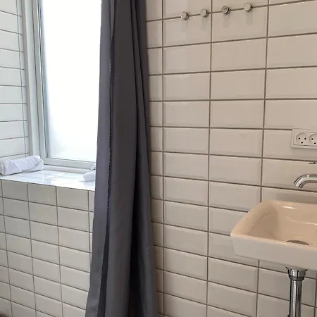 Hotel apartamentowy Harbour Walk