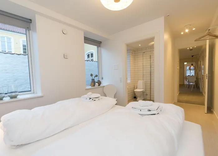 Lägenhetshotell Harbour Walk 4*